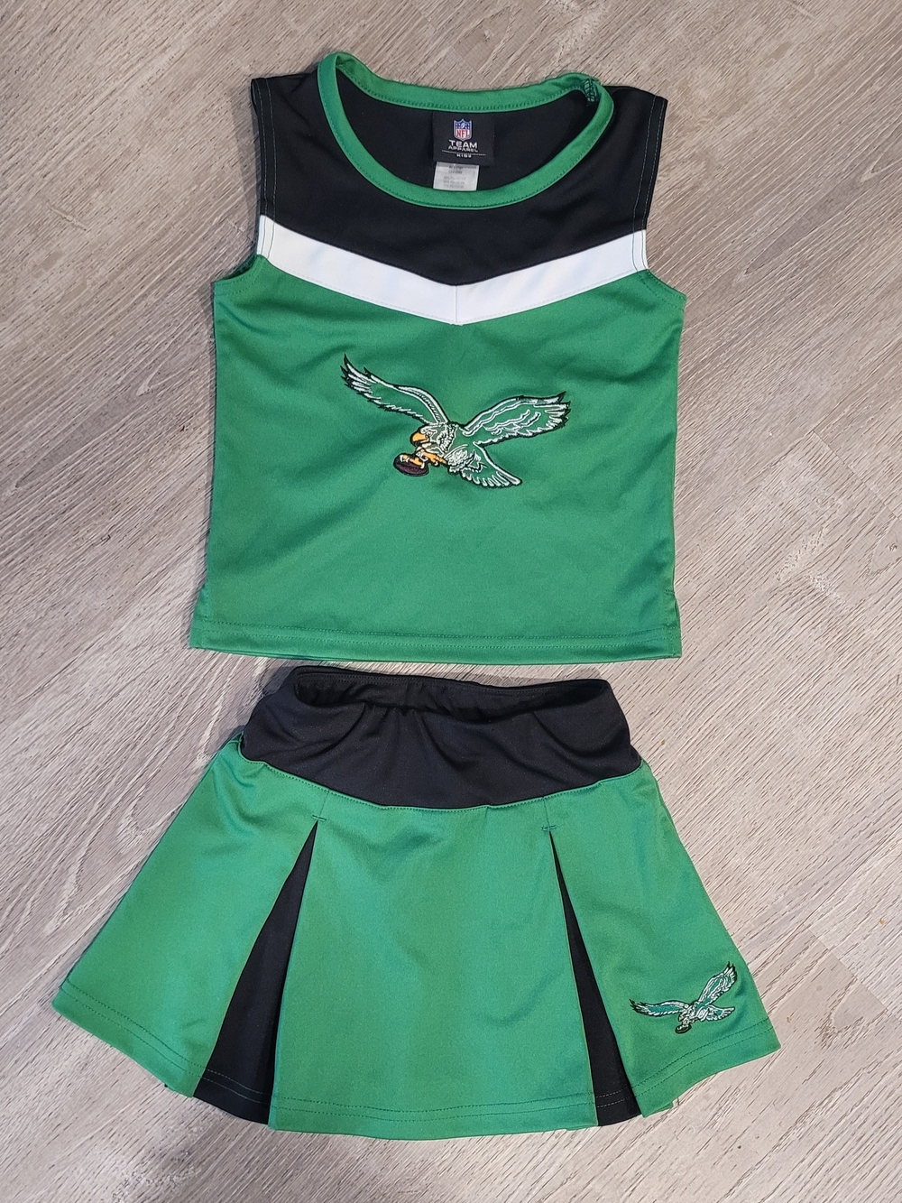 Phila Eagles 2-pc Cheerleading Toddler Uniform 4T Like New